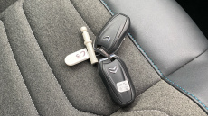 Citroen C4 1.2 PureTech [130] Shine 5dr Petrol Hatchback